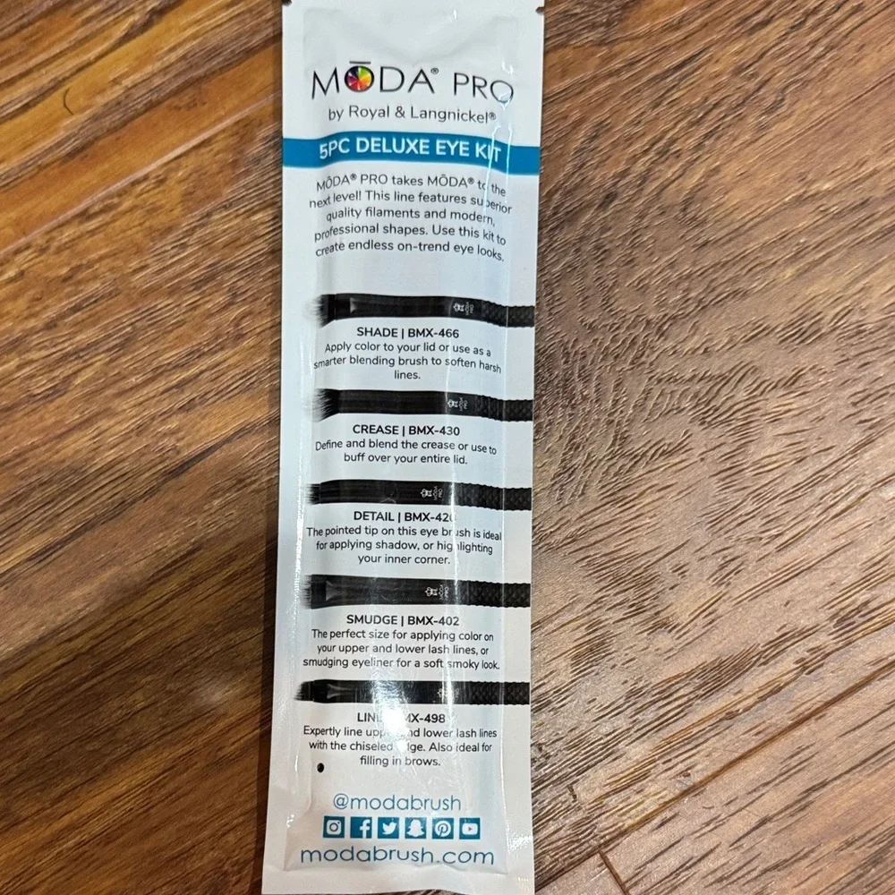 Moda Pro 5pc Deluxe Eye Kit - Black